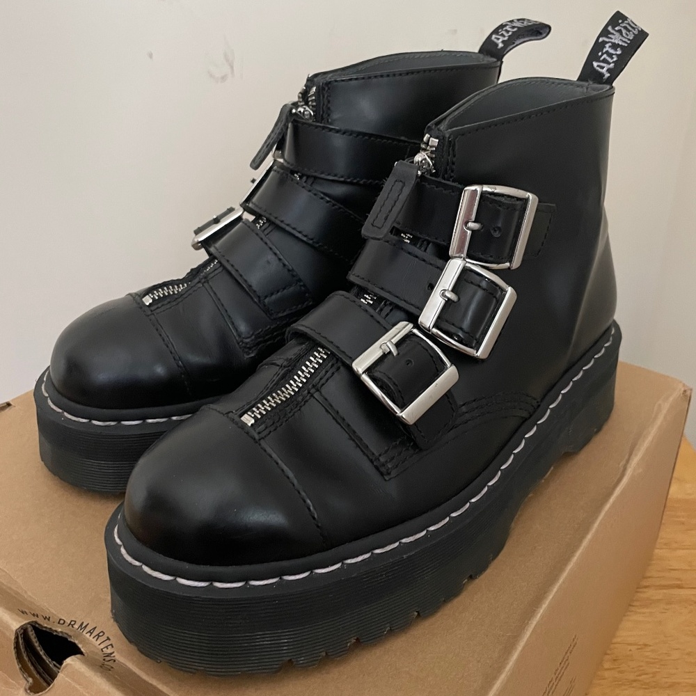 Dr. Martens x Agyness Deyn Aggy Strap	Boots Black Smooth Leather UK8 W10 OG Box